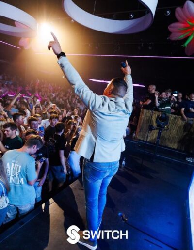 Mike Kanders bij Switch in Helden